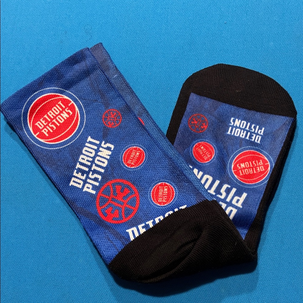 FREE WITH ANY PURCHASE- Detroit Pistons- 313 Men’s Crew Socks- NWOT